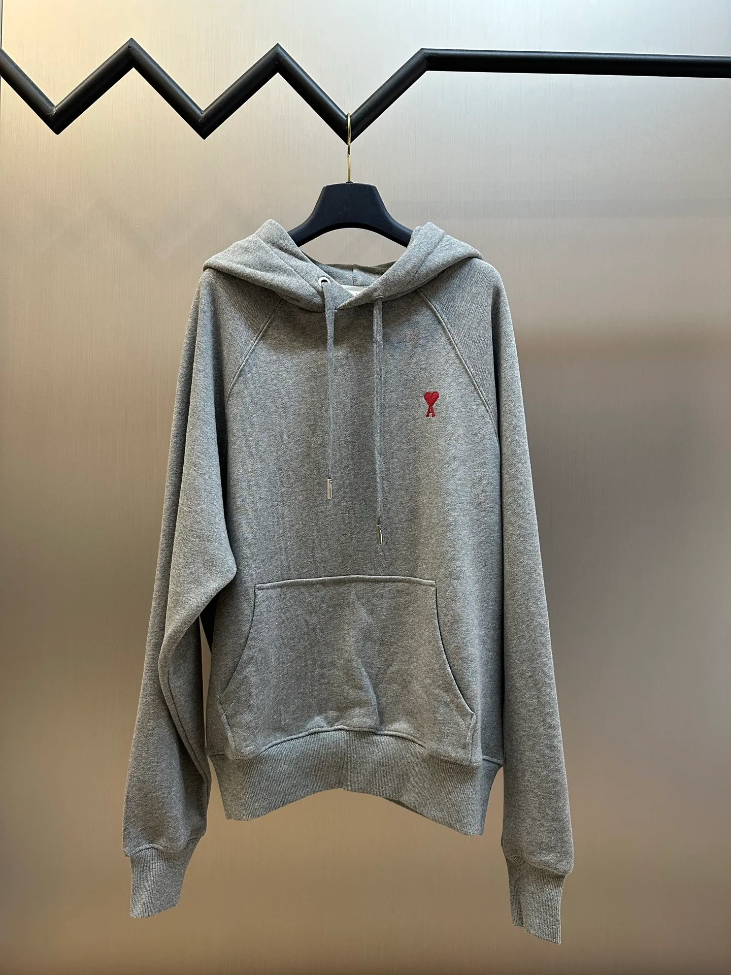 Ami Paris Red ADC embroidered pullover sweatshirt made of 500g linen fine cotton double-ply terry material, matching ribs, imported embroidery, fabric wash size: s m l xl